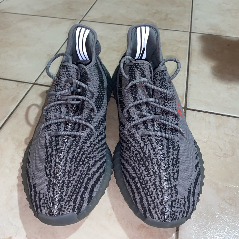 Yeezy Beluga v2 MENS Size 12 NO BOX!!
